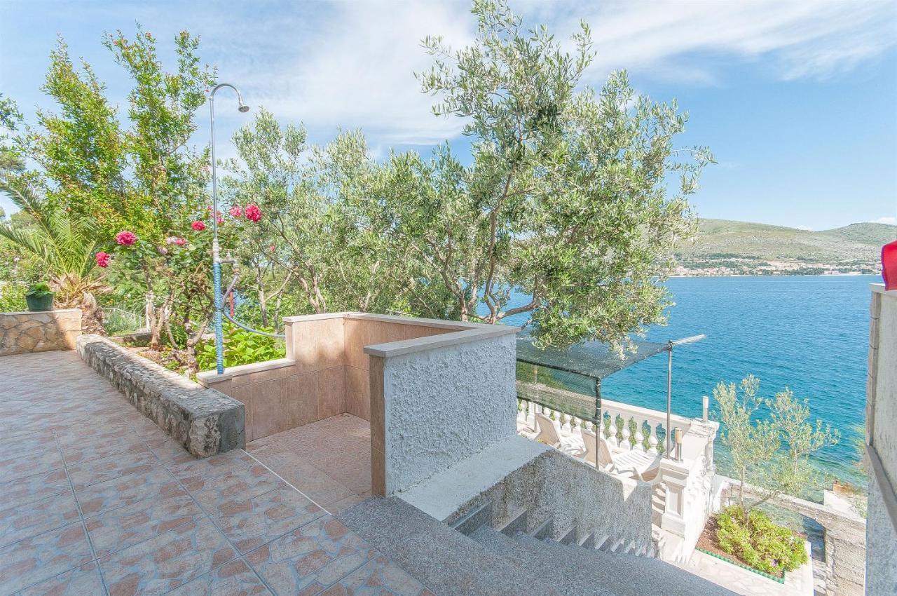 Apartments Natasa Trogir Eksteriør bilde