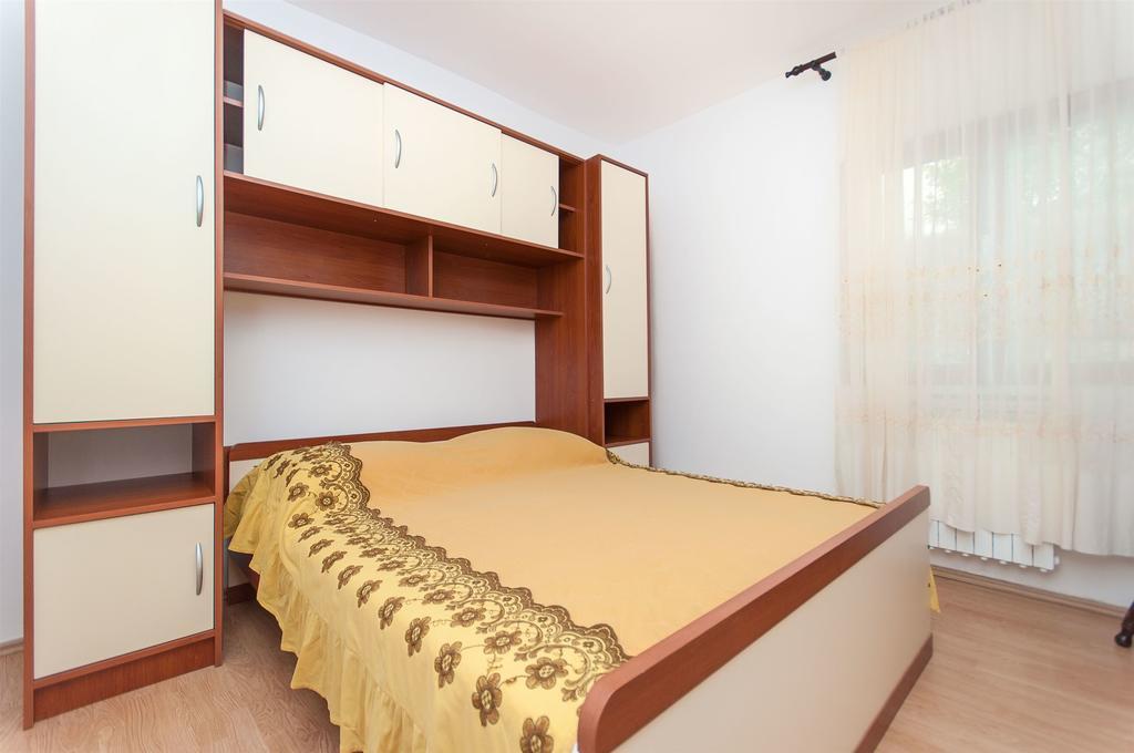 Apartments Natasa Trogir Eksteriør bilde