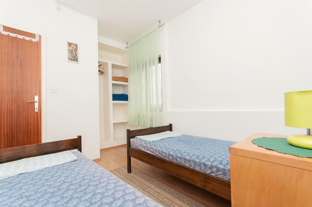 Apartments Natasa Trogir Eksteriør bilde